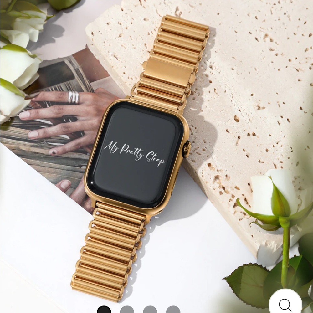 Apple watch strap in gold